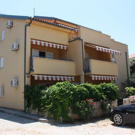 Apartments Jtv Simuni Kolan Exterior foto