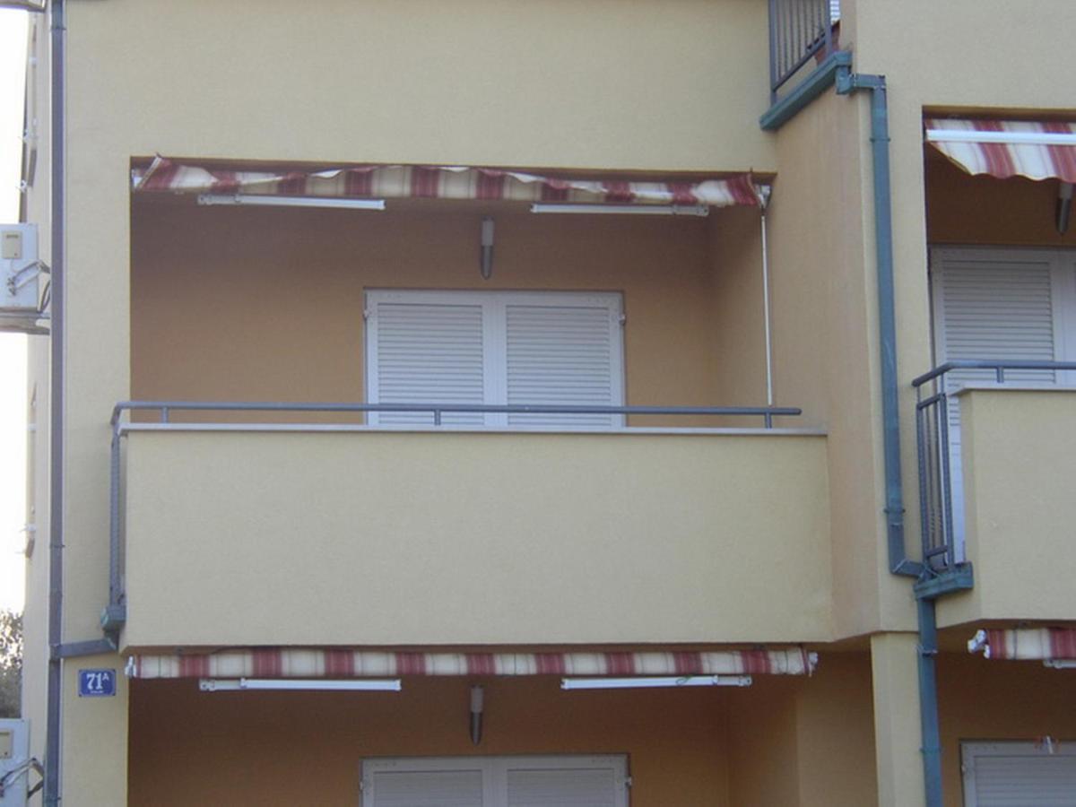 Apartments Jtv Simuni Kolan Exterior foto