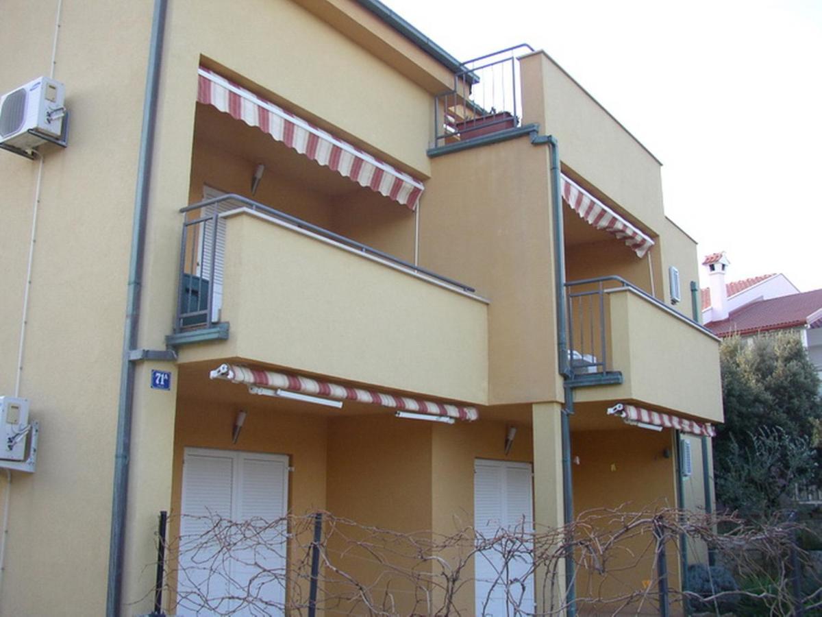 Apartments Jtv Simuni Kolan Exterior foto