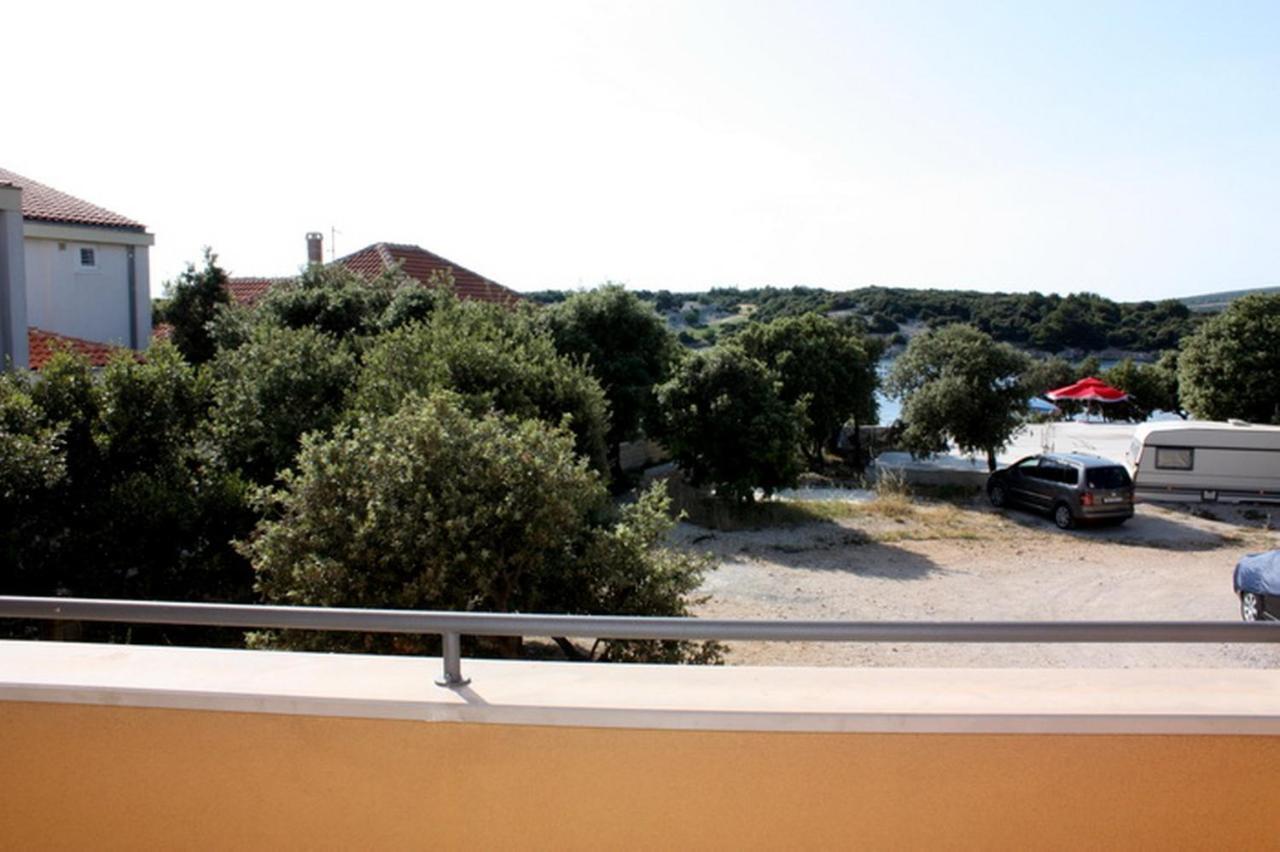 Apartments Jtv Simuni Kolan Exterior foto